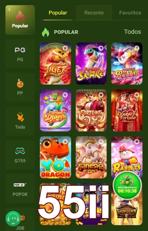 Usuário acessando jogos no celular em qualquer lugar